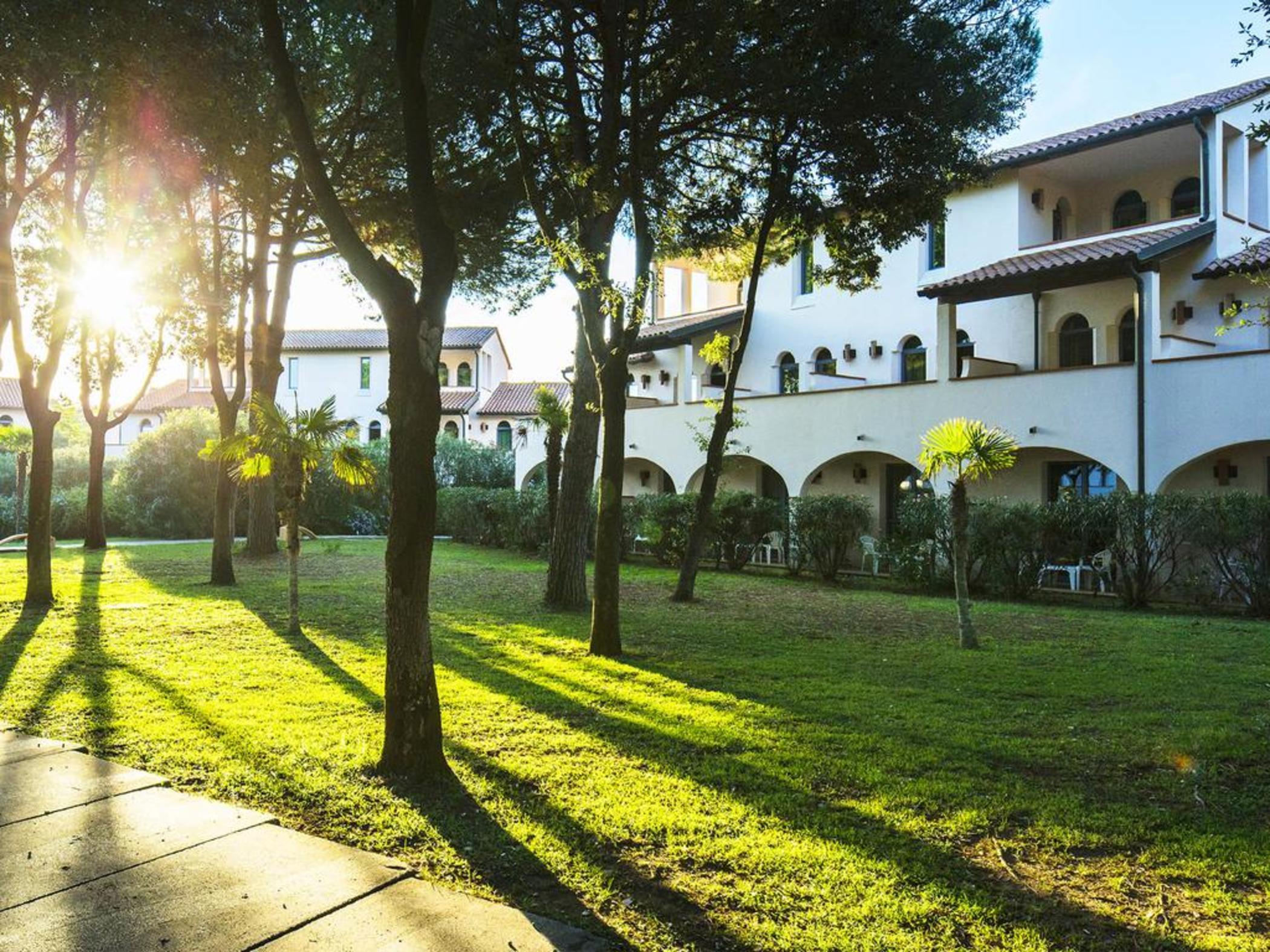 Garden Toscana Resort San Vincenzo Exterior photo